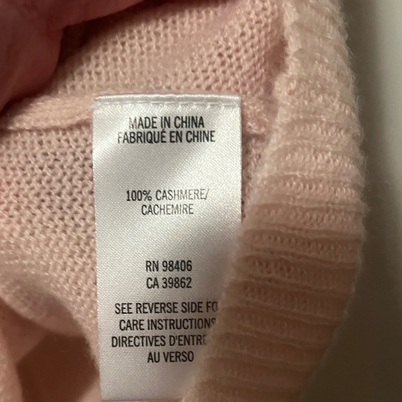 Theory Blush Cashmere Short Sleeve Lightweight Sweater Size Medium - Picture 3 of 4